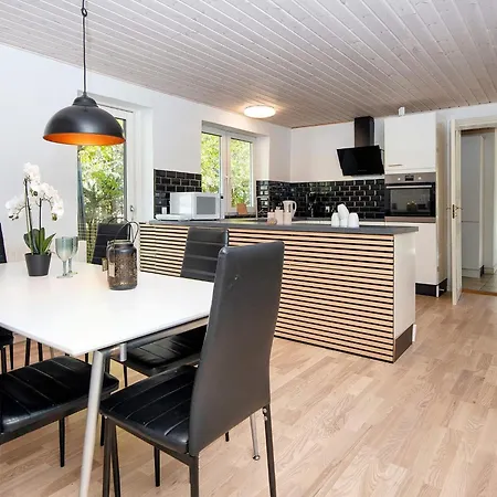 Prázdninový dům 14 Person In Romo-by Traum